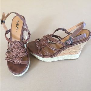 MIA Brown Wedges